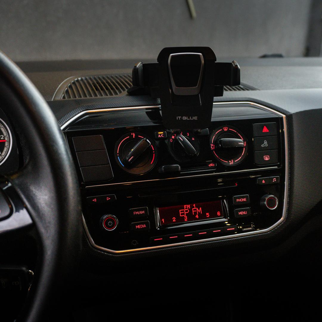 VOLKSWAGEN UP - Foto