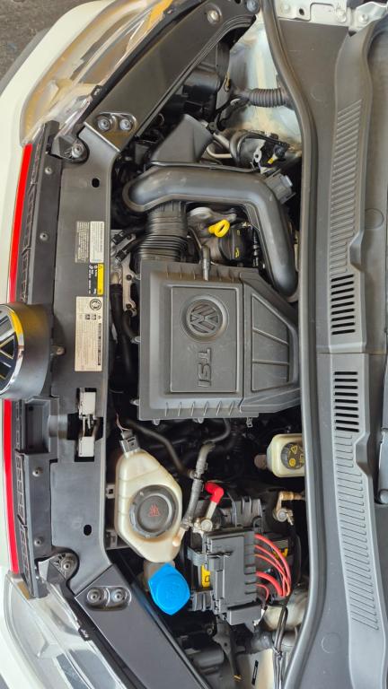 VOLKSWAGEN UP - Foto