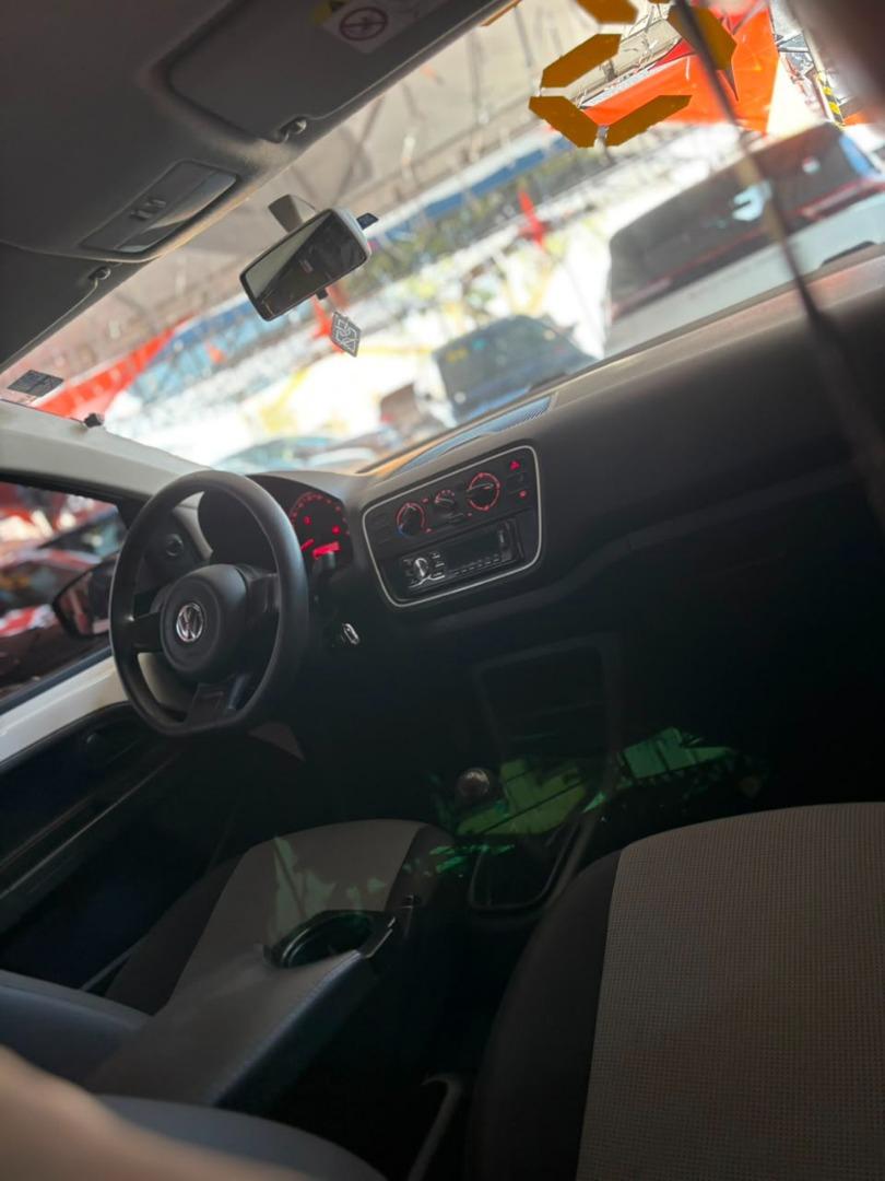 VOLKSWAGEN UP - Foto