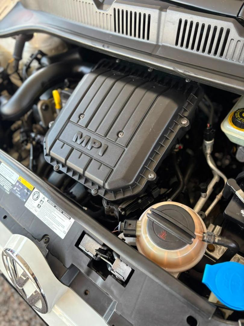 VOLKSWAGEN UP - Foto