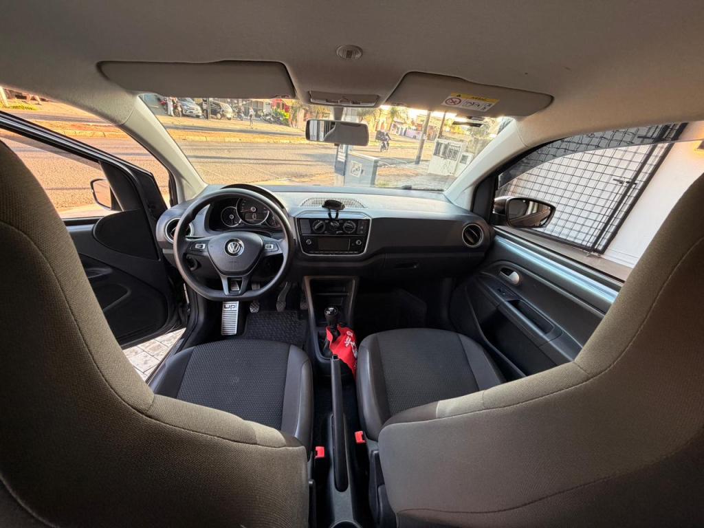 VOLKSWAGEN UP - Foto