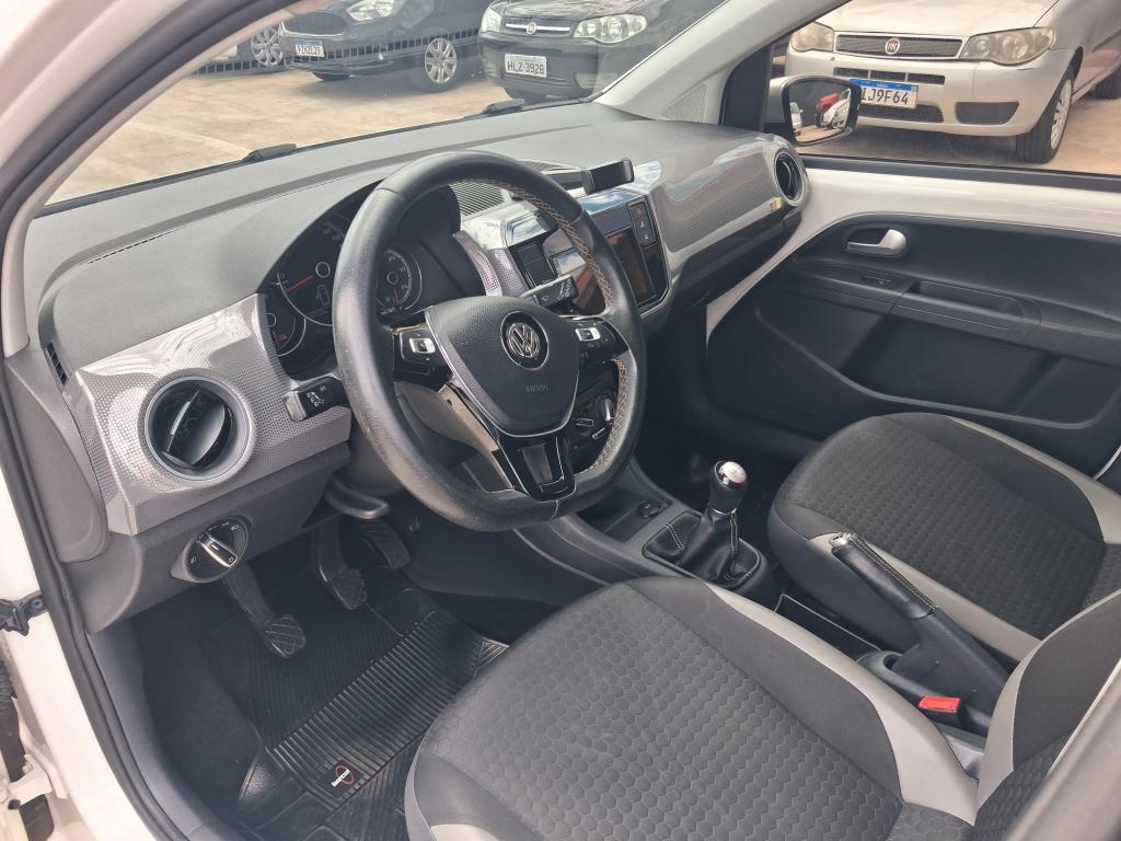VOLKSWAGEN UP - Foto