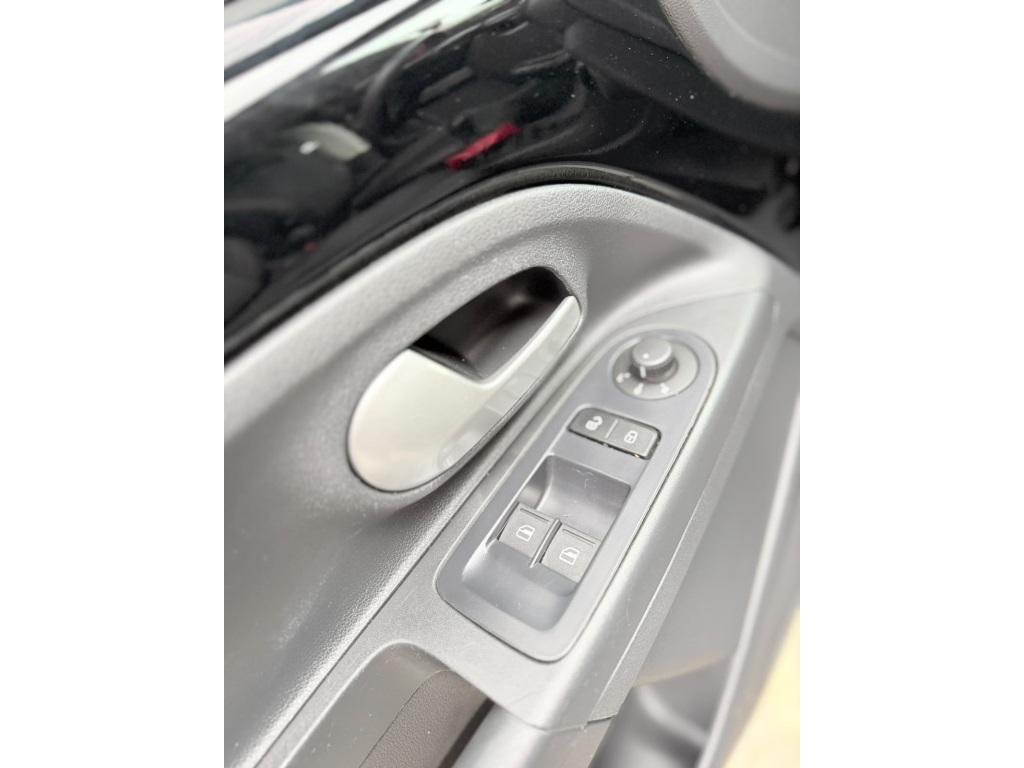 VOLKSWAGEN UP - Foto