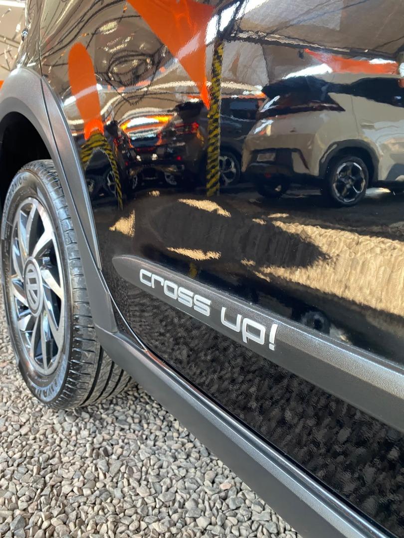 VOLKSWAGEN UP - Foto