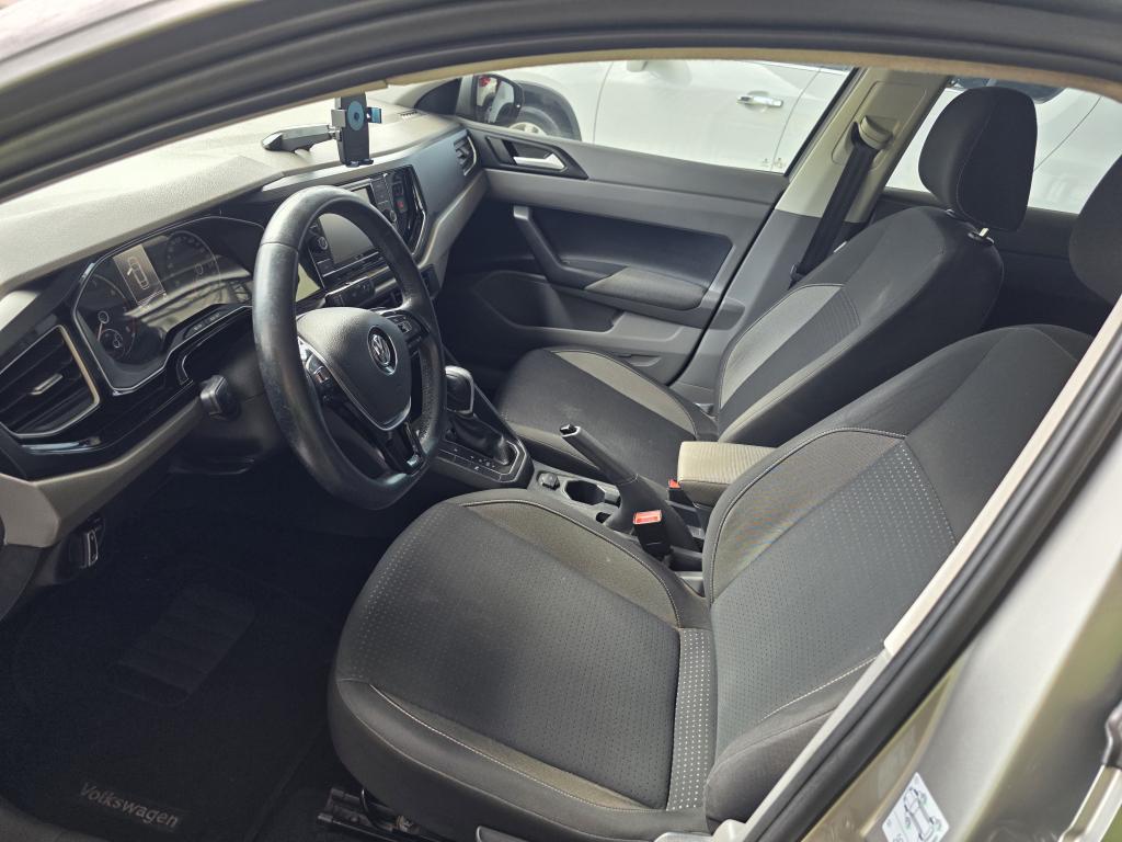 VOLKSWAGEN Virtus - Foto