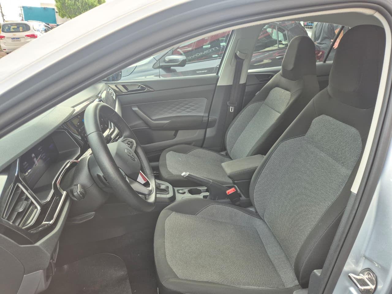 VOLKSWAGEN Virtus - Foto