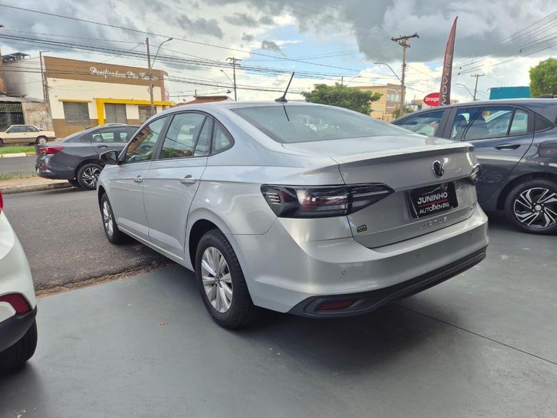 VOLKSWAGEN Virtus - Foto