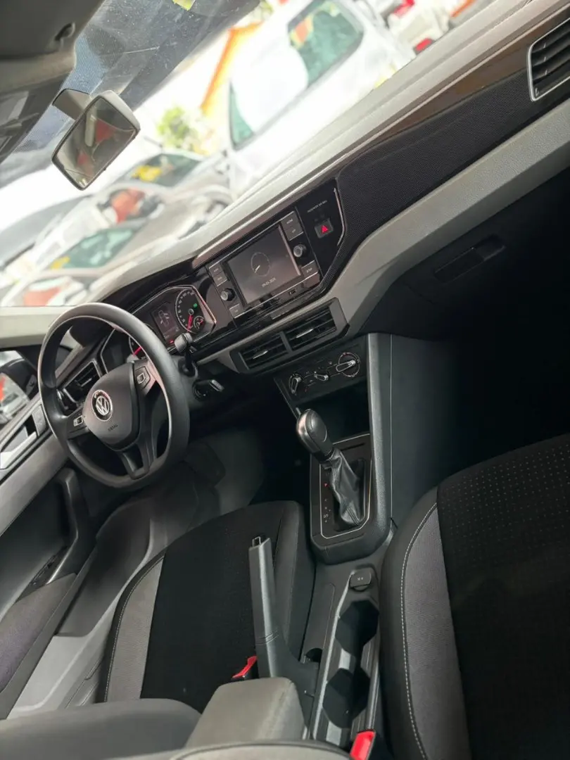 VOLKSWAGEN Virtus - Foto