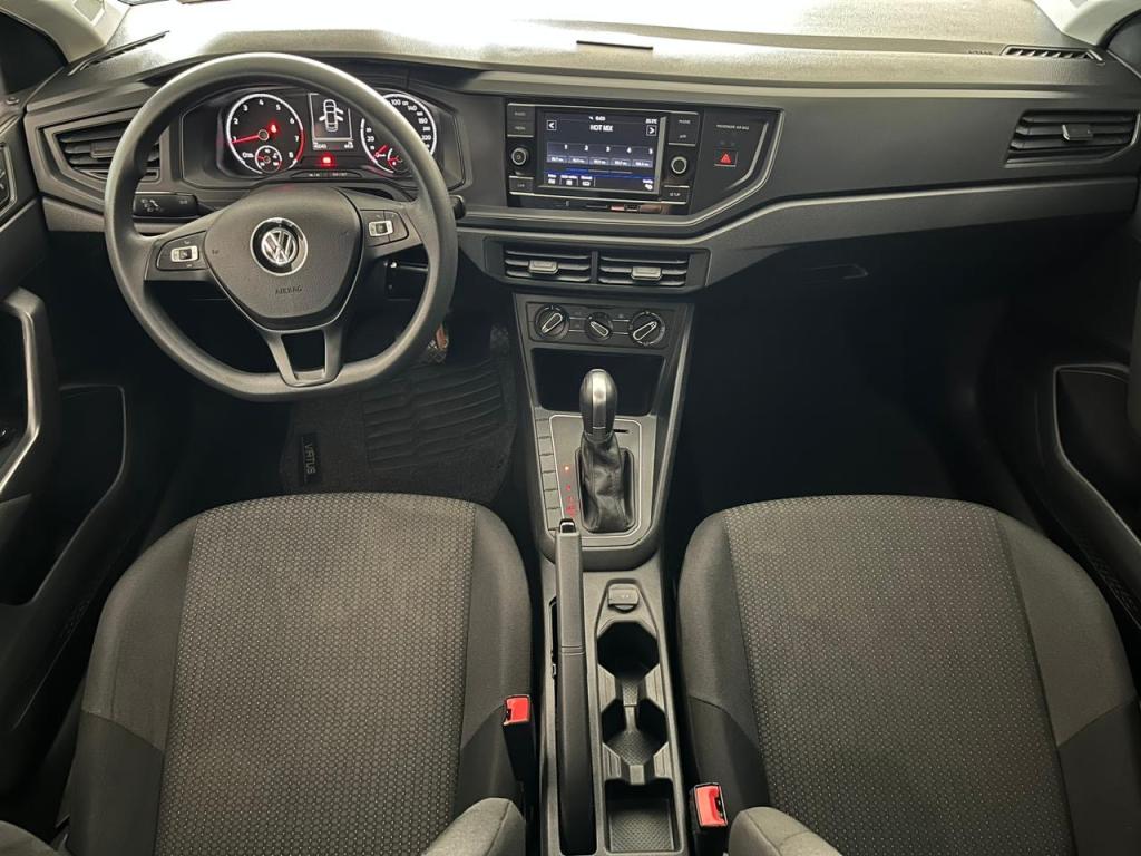 VOLKSWAGEN Virtus - Foto