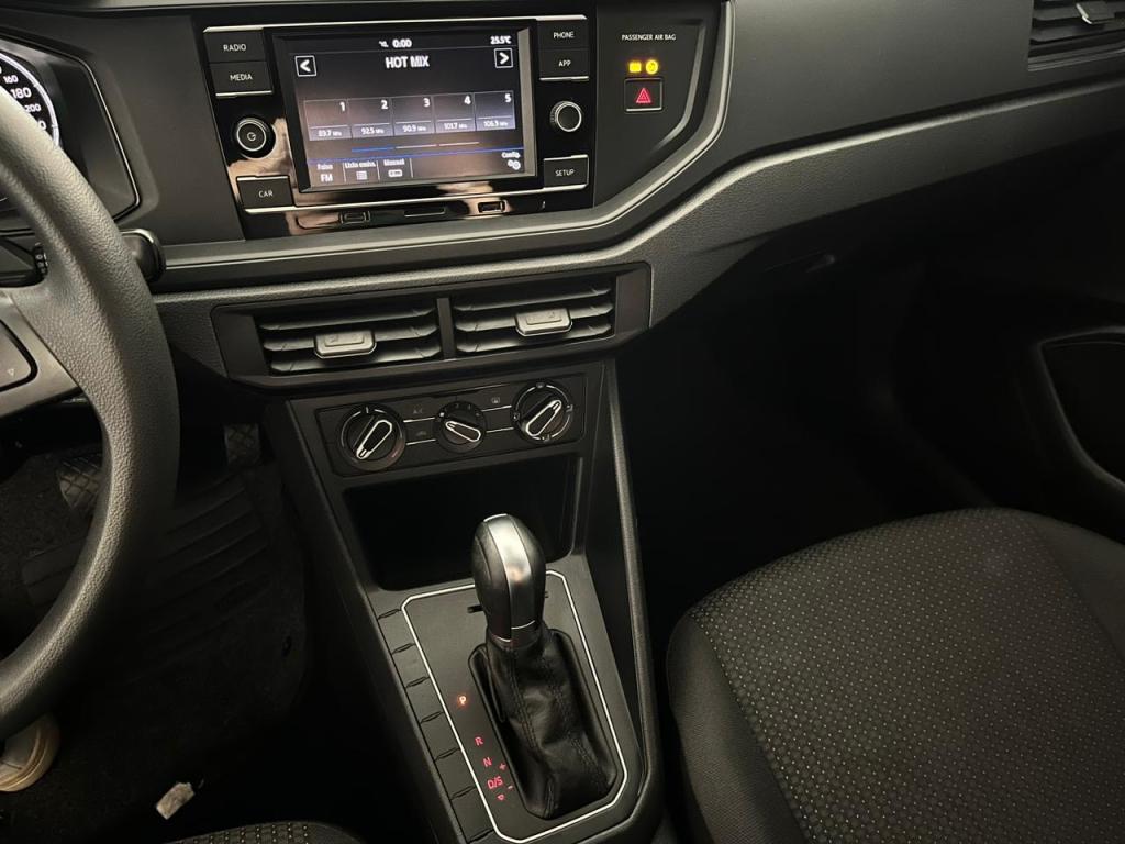 VOLKSWAGEN Virtus - Foto