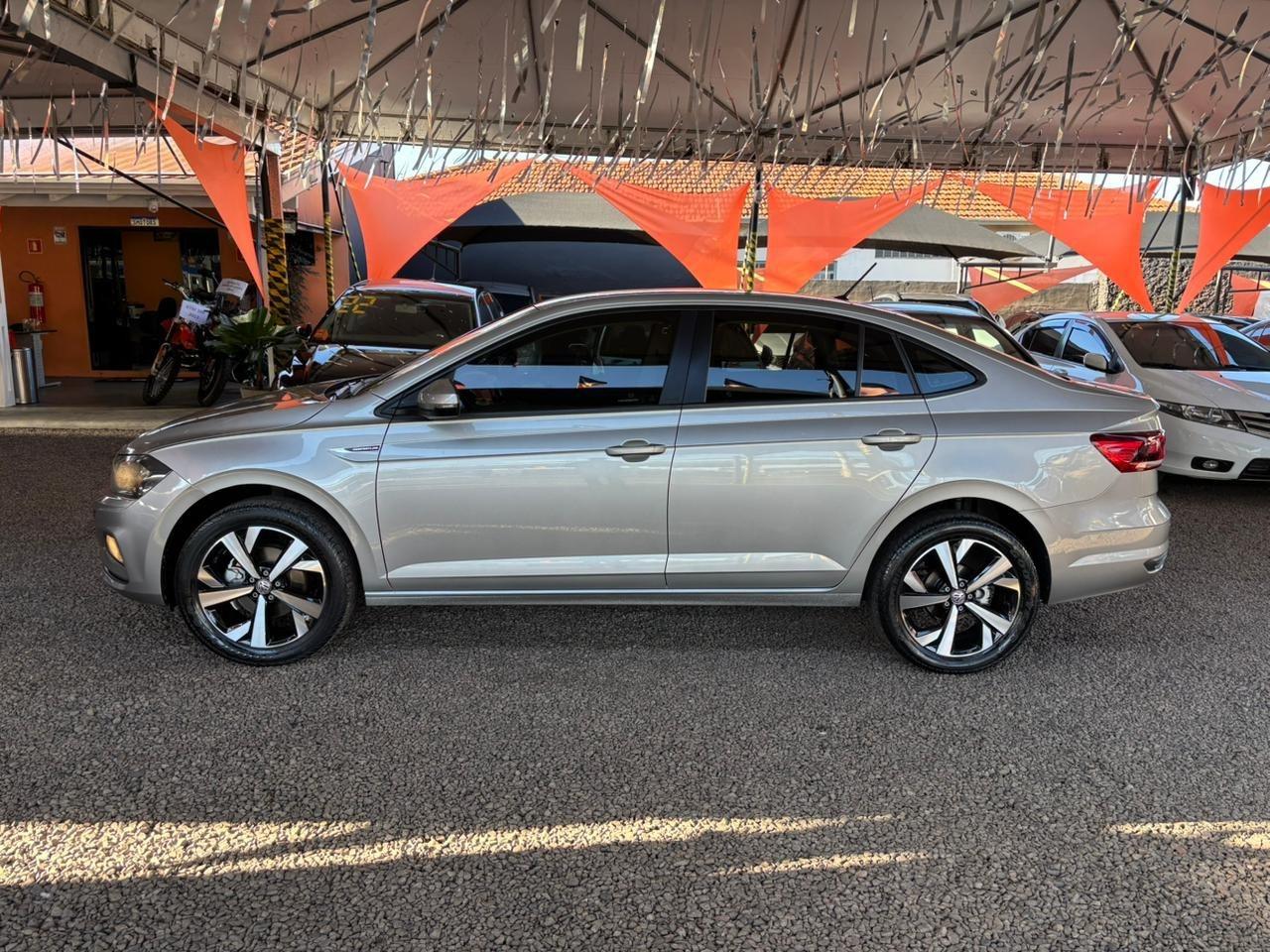 VOLKSWAGEN Virtus - Foto