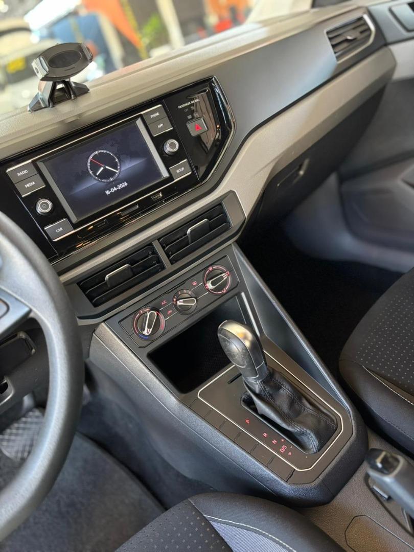 VOLKSWAGEN Virtus - Foto