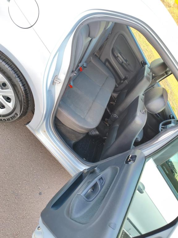 VOLKSWAGEN Voyage - Foto