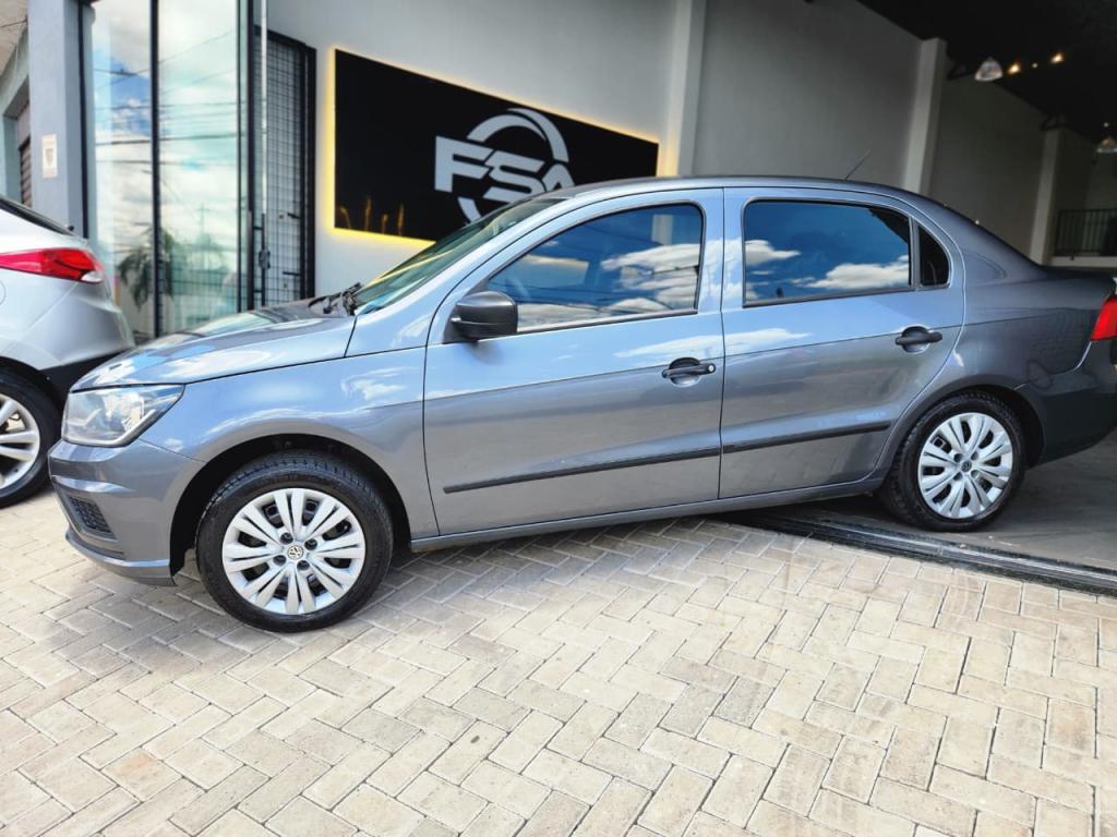 VOLKSWAGEN Voyage - Foto