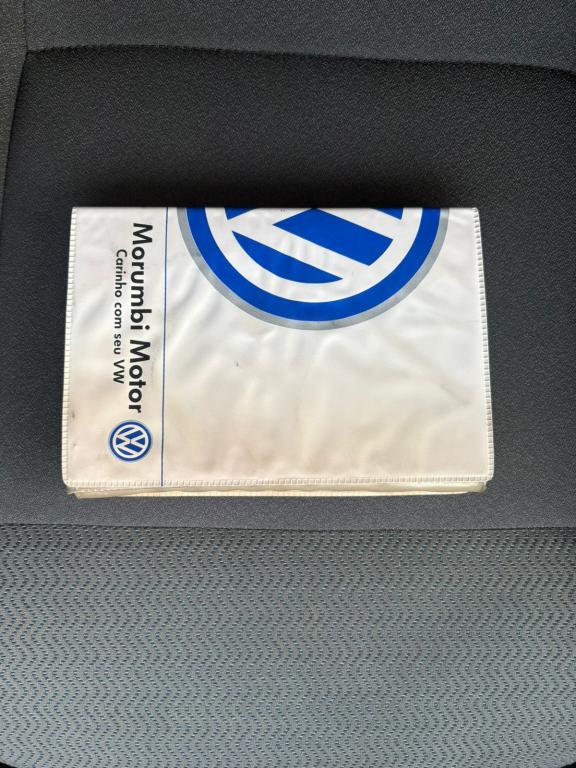 VOLKSWAGEN Voyage - Foto