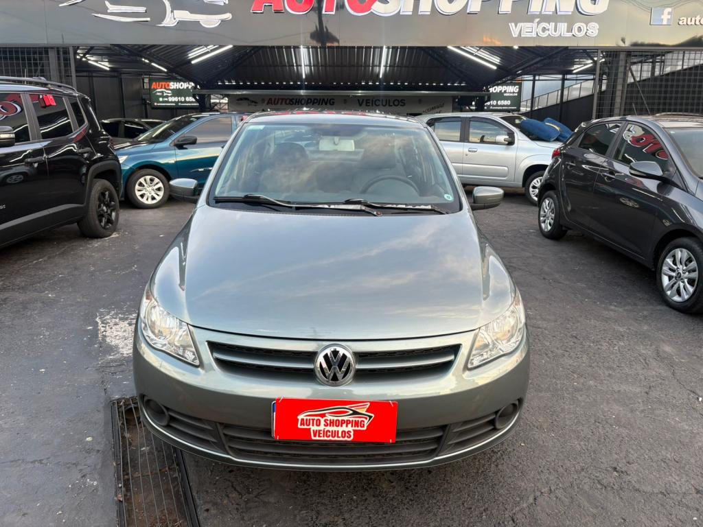 VOLKSWAGEN Voyage - Foto