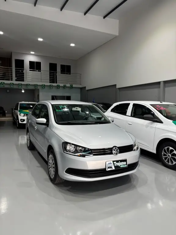 VOLKSWAGEN Voyage - Foto