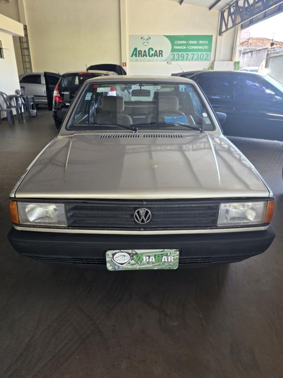 VOLKSWAGEN Voyage