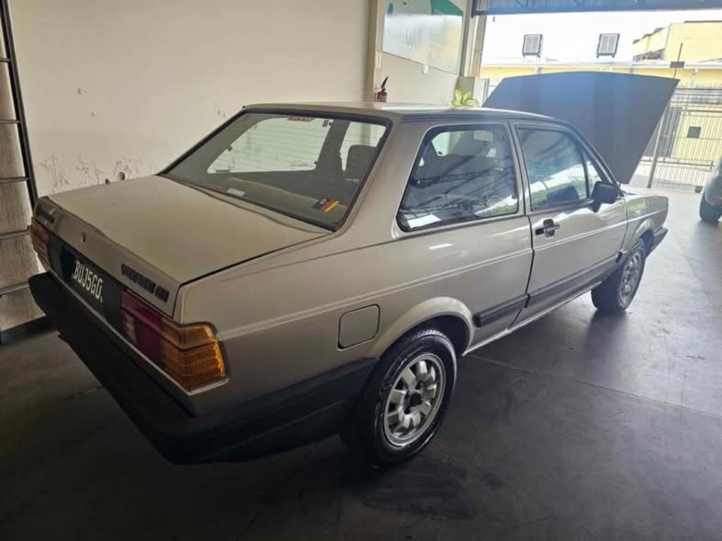 VOLKSWAGEN Voyage - Foto
