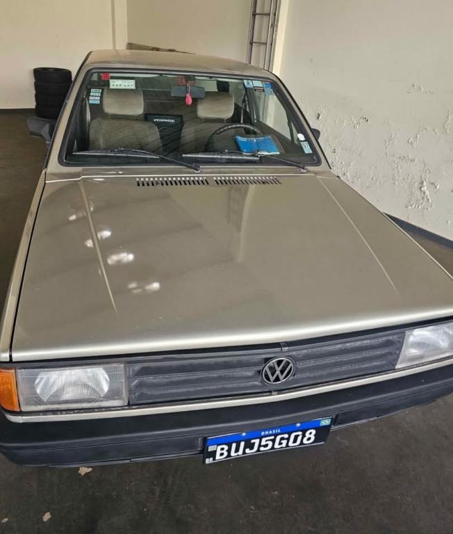 VOLKSWAGEN Voyage - Foto