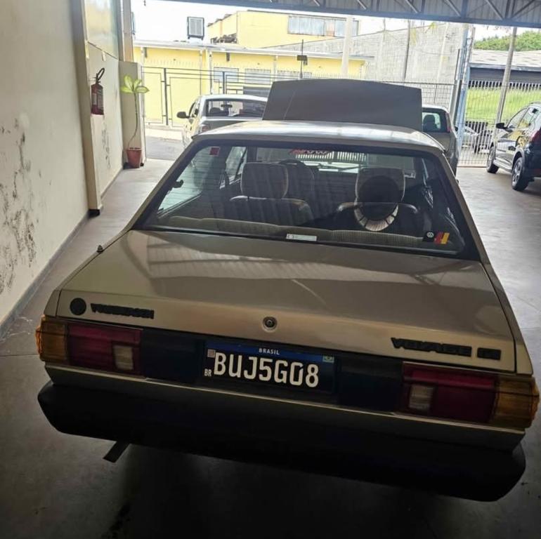 VOLKSWAGEN Voyage - Foto