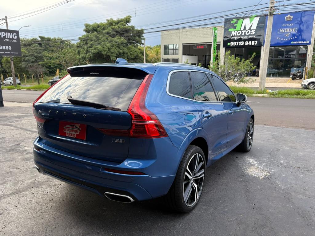 VOLVO XC60 - Foto