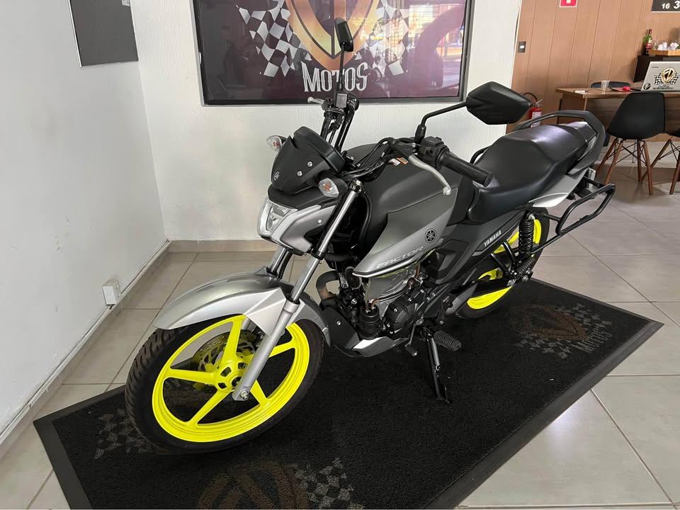 YAMAHA Factor 150 - Foto