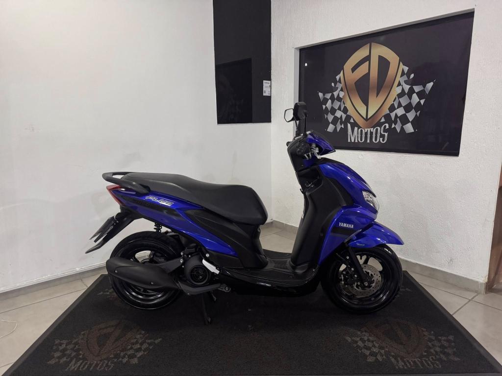 YAMAHA Fluo 125