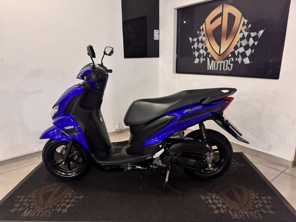 YAMAHA Fluo 125 - Foto