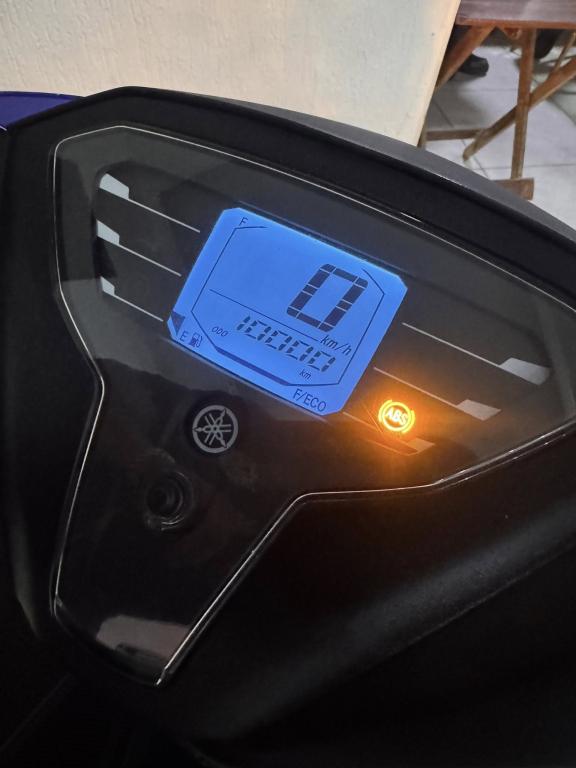 YAMAHA Fluo 125 - Foto