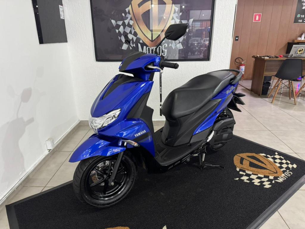 YAMAHA Fluo 125 - Foto