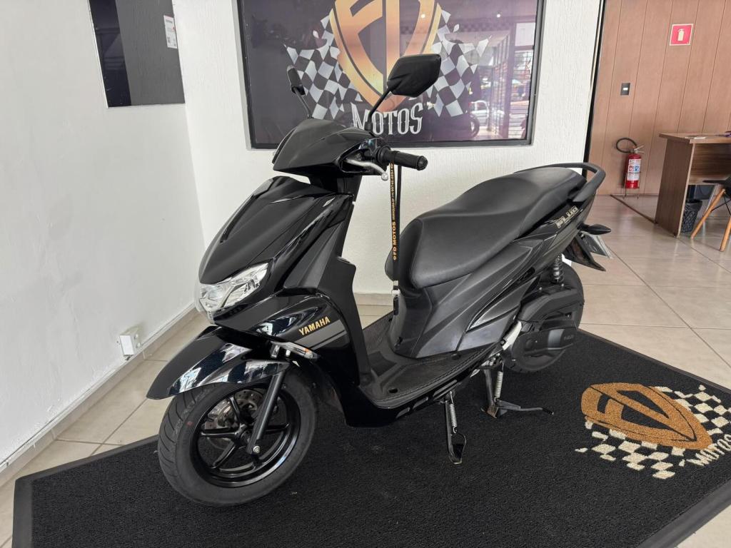 YAMAHA Fluo 125 - Foto