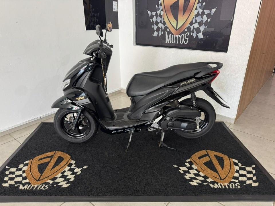 YAMAHA Fluo 125 - Foto