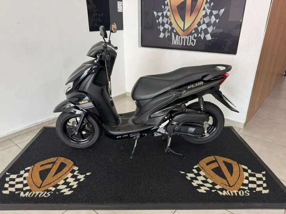 YAMAHA Fluo 125 - Foto