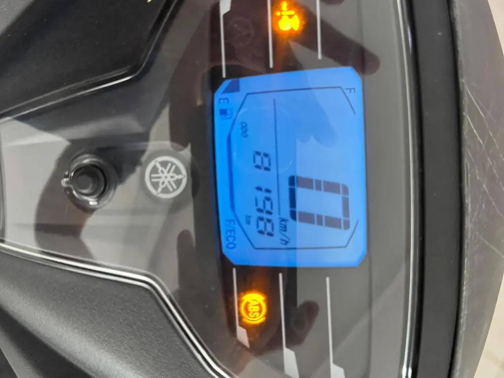 YAMAHA Fluo 125 - Foto