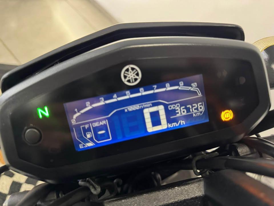 YAMAHA FZ 15 Fazer - Foto