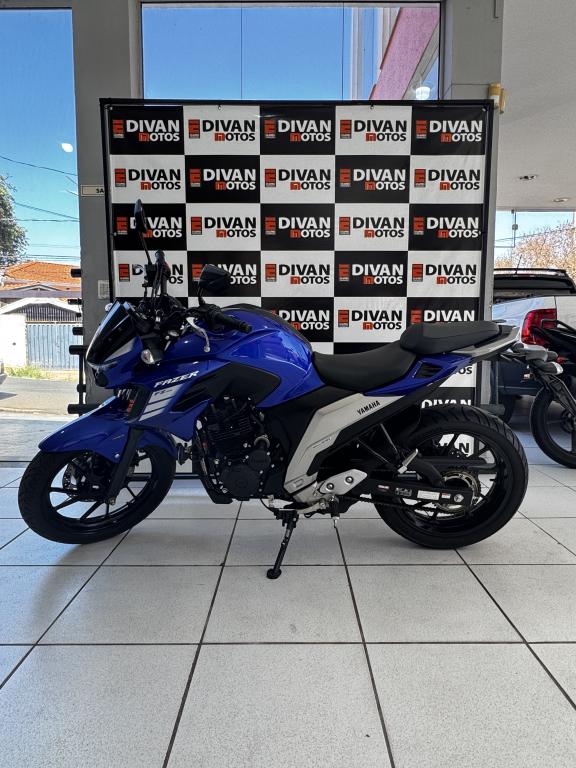 YAMAHA FZ 25 250 Fazer Flex