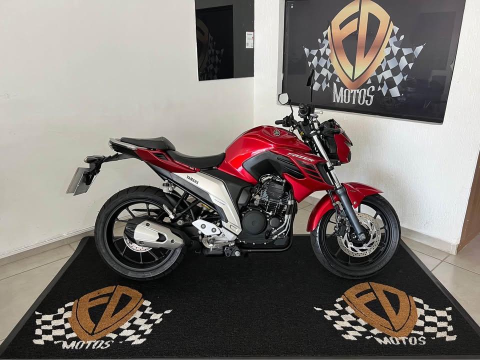 YAMAHA FZ 25 250 Fazer Flex