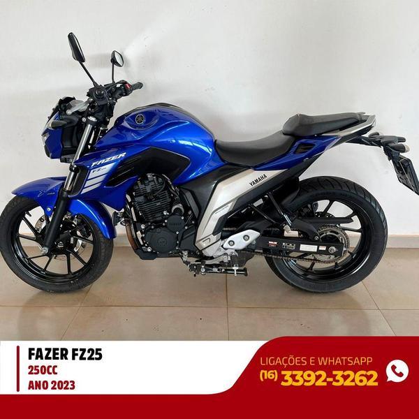 YAMAHA FZ 25 250 Fazer Flex - Foto