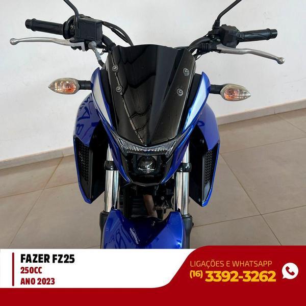 YAMAHA FZ 25 250 Fazer Flex - Foto