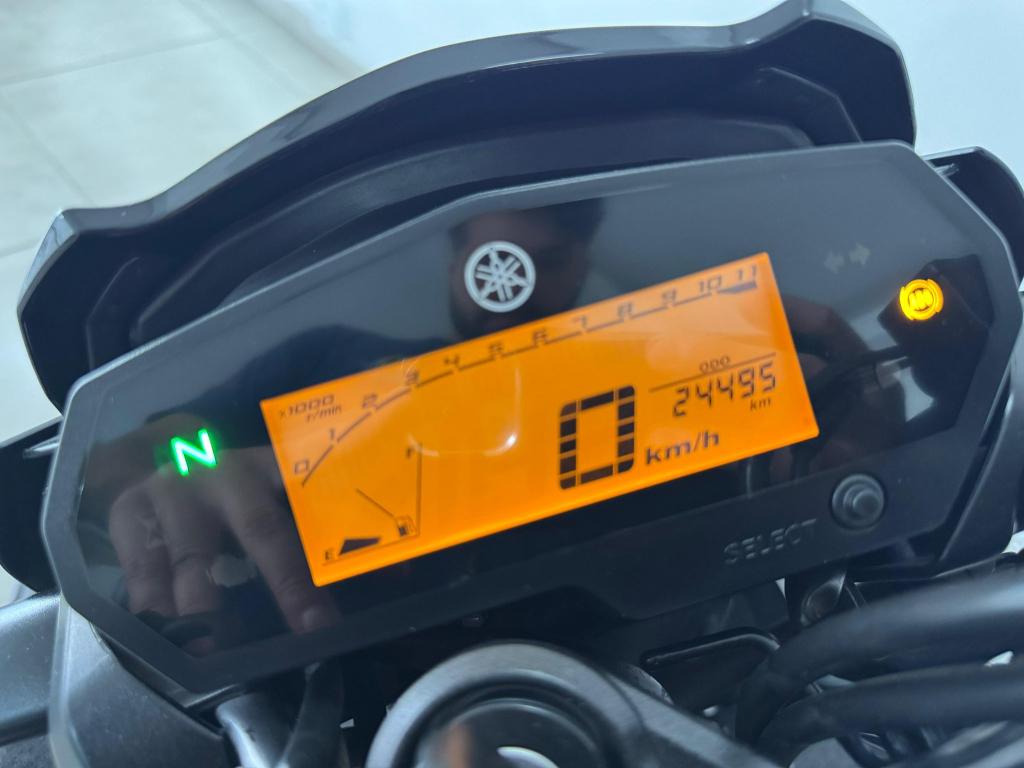YAMAHA FZ 25 250 Fazer Flex - Foto