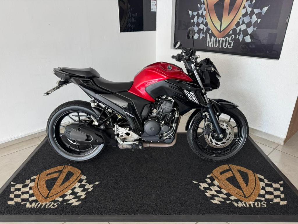 YAMAHA FZ 25 250 Fazer Flex