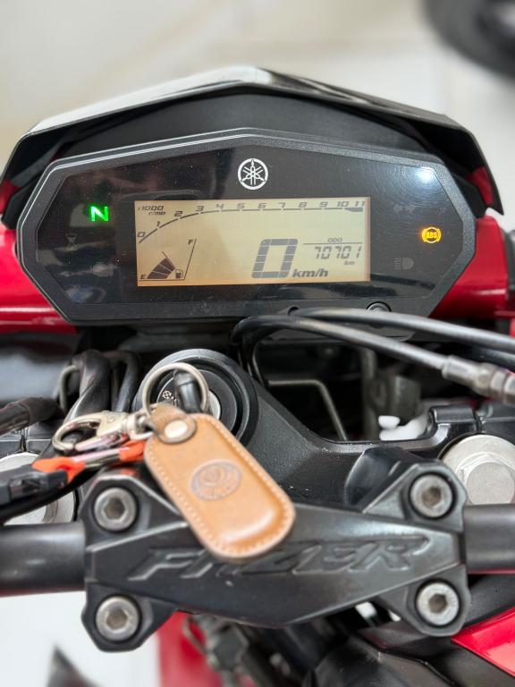 YAMAHA FZ 25 250 Fazer Flex - Foto