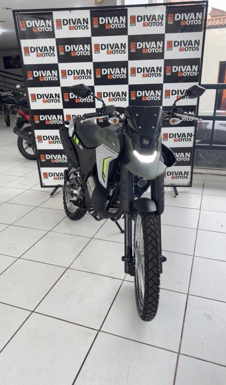 YAMAHA Lander 250 - Foto