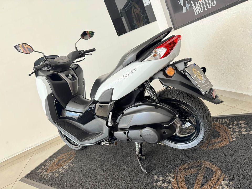 YAMAHA NMax 160 - Foto
