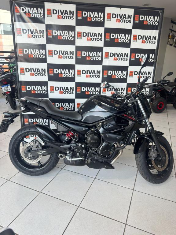 YAMAHA XJ6 600