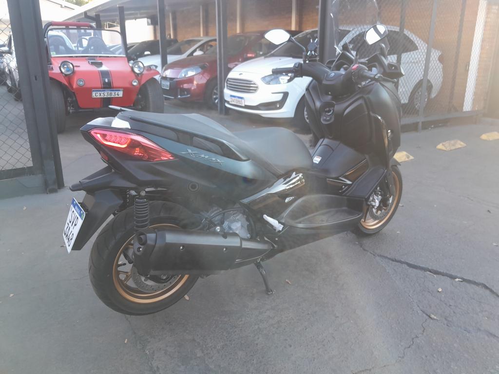 YAMAHA Xmax 250 - Foto