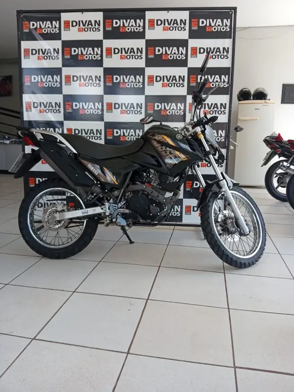 YAMAHA XTZ 150 Crosser - Foto