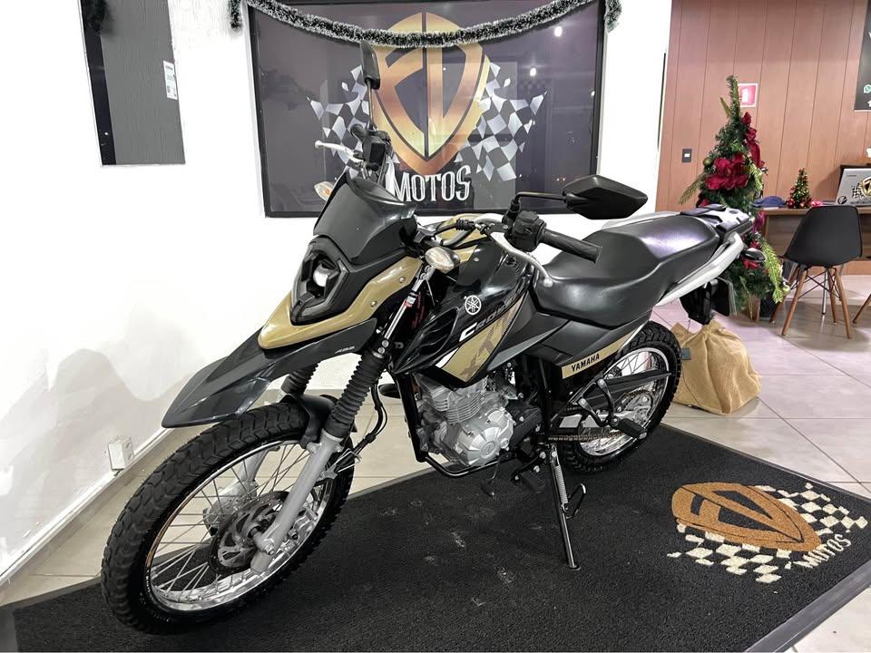 YAMAHA XTZ 150 Crosser - Foto