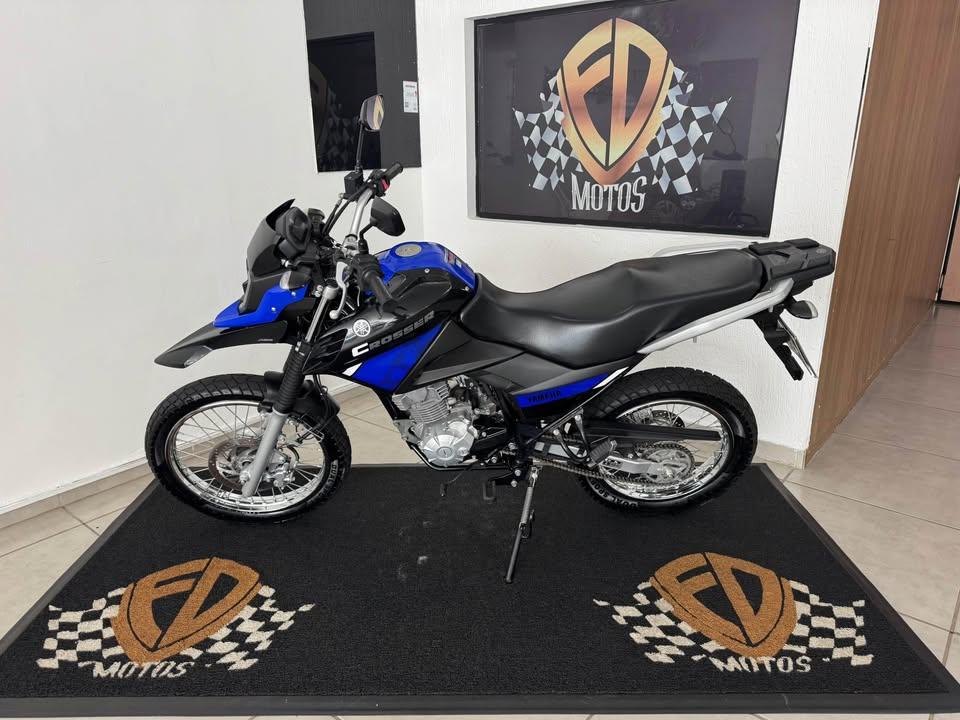 YAMAHA XTZ 150 Crosser - Foto